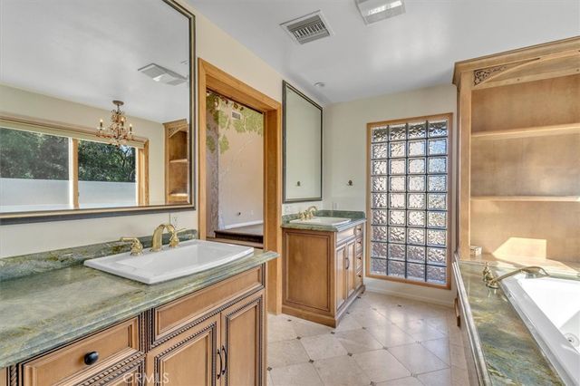 9824 Baden Avenue, Chatsworth, CA 91311