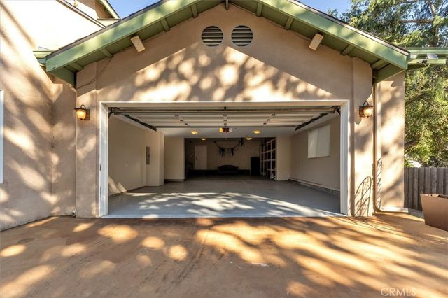 9824 Baden Avenue, Chatsworth, CA 91311