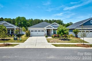 9244 Dunwich Drive, Gastonia, NC 28056