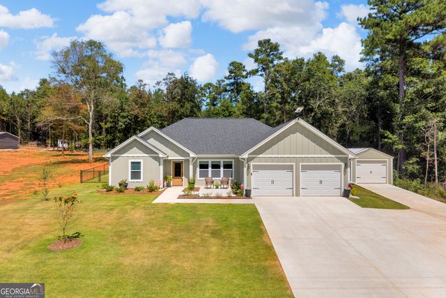 268 Park Place Drive, Lavonia, GA 30553