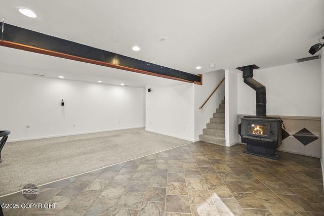 1100 N Golden Hills Drive, Palmer, AK 99645