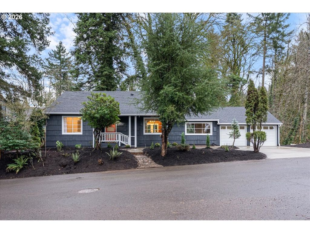 2550 JOLIE POINTE Rd, West Linn, OR 97068