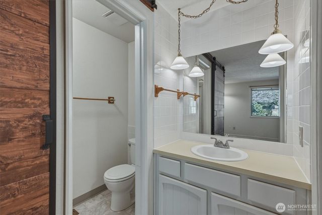 5633 Finch Drive, Longview, WA 98632