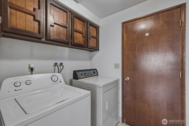 5633 Finch Drive, Longview, WA 98632