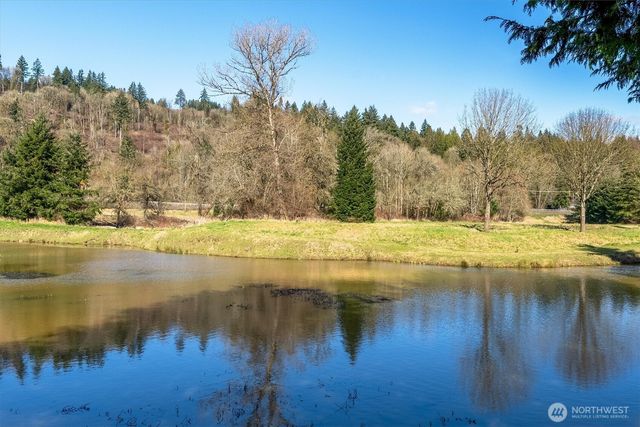 5633 Finch Drive, Longview, WA 98632