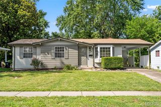 490 Lula Drive, Florissant, MO 63031