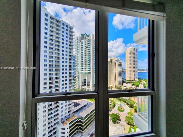 701 Brickell Key Blvd 2306, Miami, FL 33131