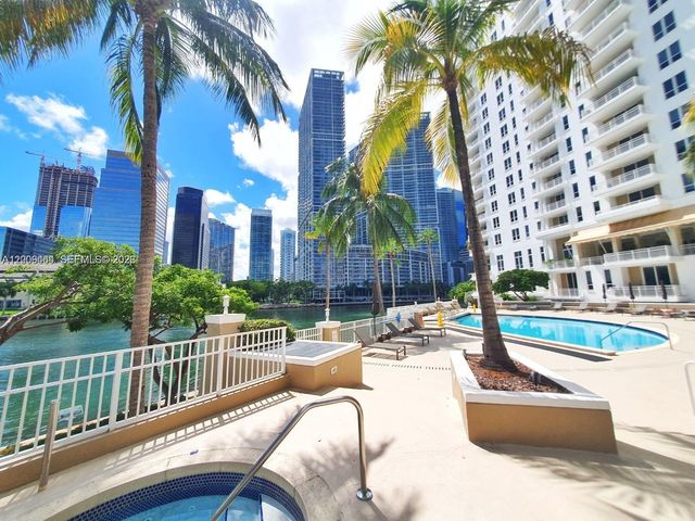 701 Brickell Key Blvd 2306, Miami, FL 33131