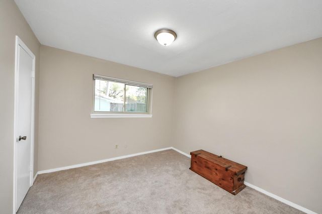 902 Old Mill Lane, Houston, TX 77073