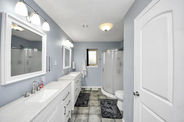 902 Old Mill Lane, Houston, TX 77073