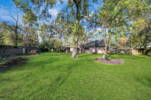 902 Old Mill Lane, Houston, TX 77073