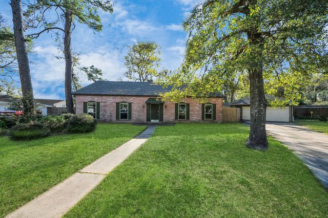 902 Old Mill Lane, Houston, TX 77073