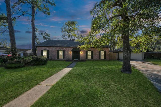 902 Old Mill Lane, Houston, TX 77073