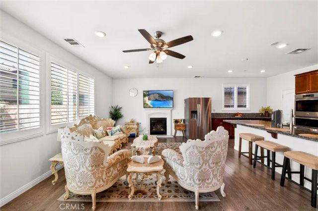 15581 Curry, Fontana, CA 92336