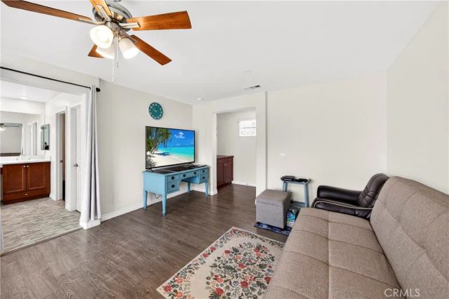 15581 Curry, Fontana, CA 92336