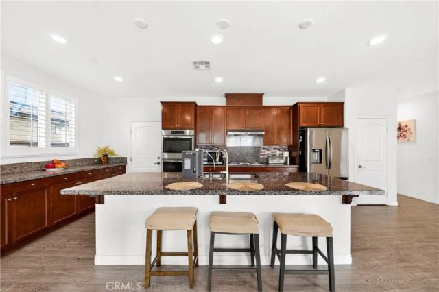 15581 Curry, Fontana, CA 92336