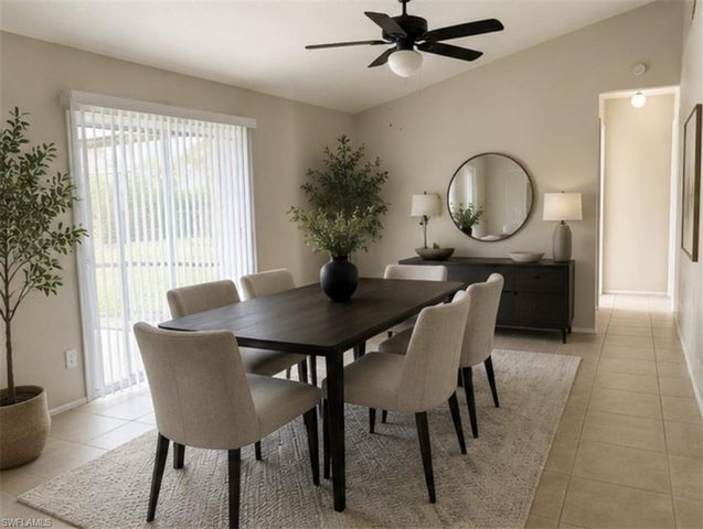 3506 SW 8th CT, Cape Coral, FL 33914