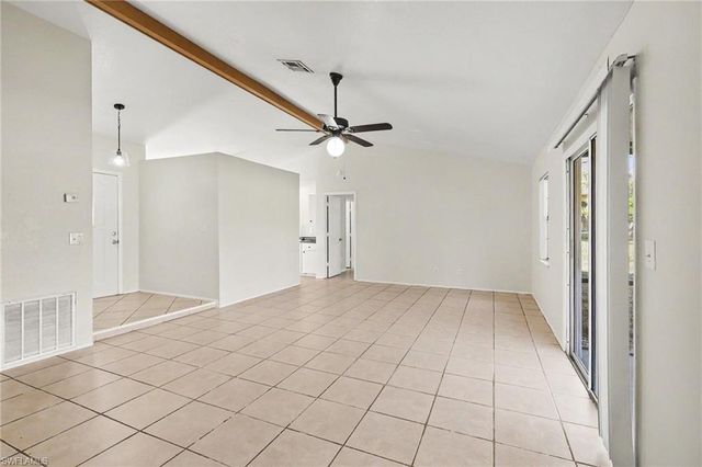 3506 SW 8th CT, Cape Coral, FL 33914