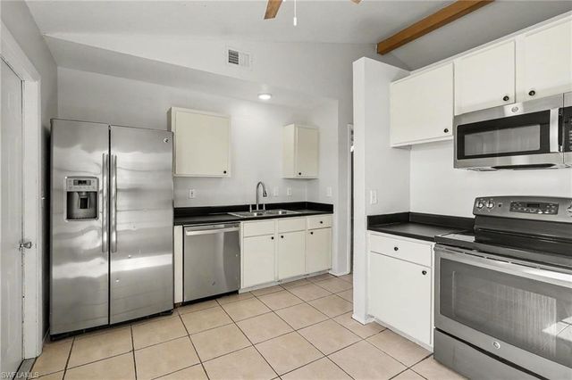 3506 SW 8th CT, Cape Coral, FL 33914