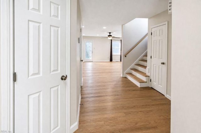 208 Silver Fox TRCE, Yorktown, VA 23693
