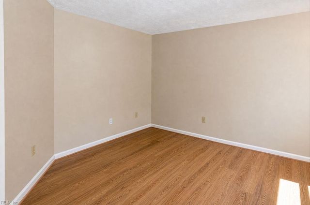 208 Silver Fox TRCE, Yorktown, VA 23693