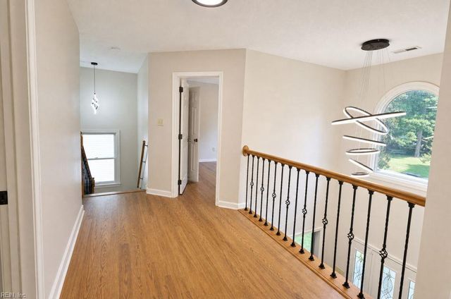 208 Silver Fox TRCE, Yorktown, VA 23693
