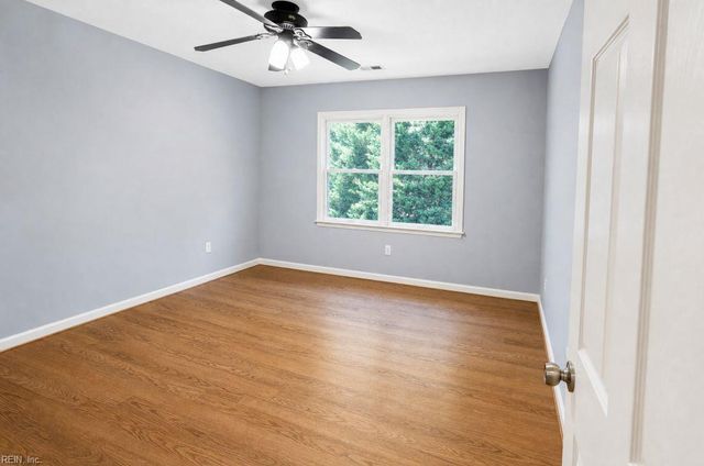 208 Silver Fox TRCE, Yorktown, VA 23693