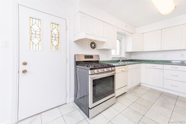 7107 Ditmars Boulevard, East Elmhurst, NY 11370