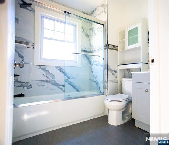 475 Nelson Avenue, Cliffside Park, NJ 07010