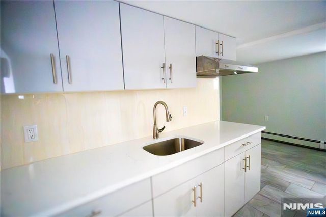 475 Nelson Avenue, Cliffside Park, NJ 07010