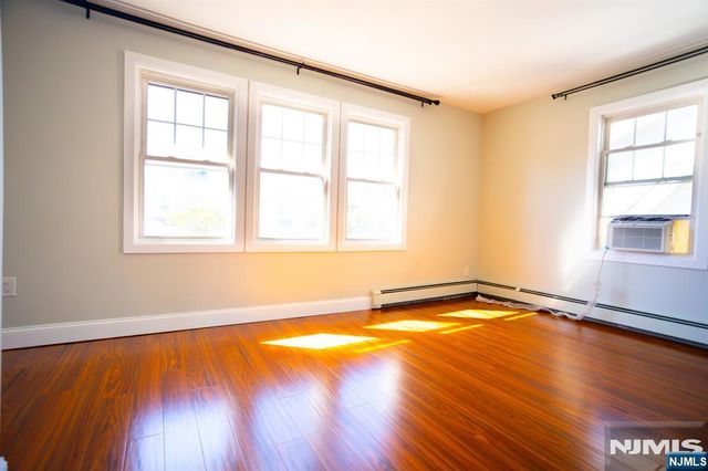 475 Nelson Avenue, Cliffside Park, NJ 07010