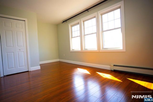475 Nelson Avenue, Cliffside Park, NJ 07010