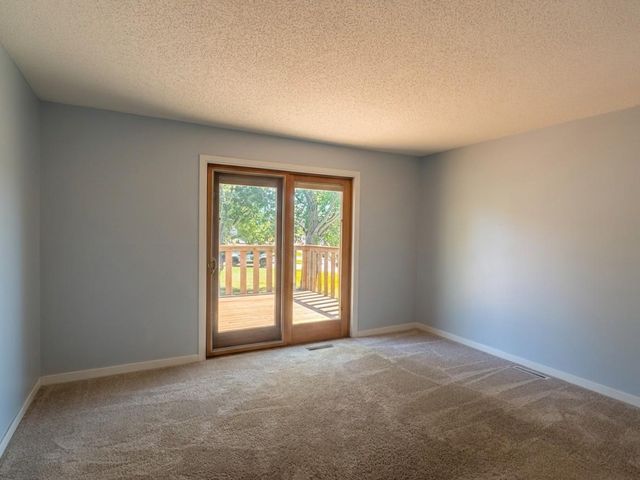3701 29th Avenue S, Moorhead, MN 56560