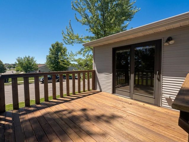 3701 29th Avenue S, Moorhead, MN 56560
