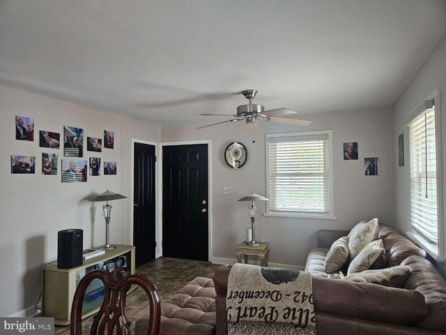 403 JOPORTER DR, Wilmington, DE 19801