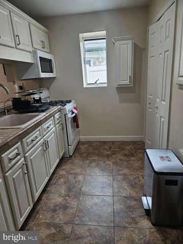 403 JOPORTER DR, Wilmington, DE 19801