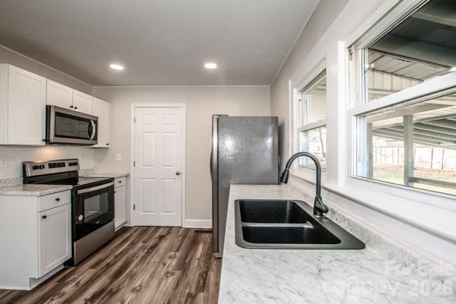 107 Rose Street, Mount Holly, NC 28120