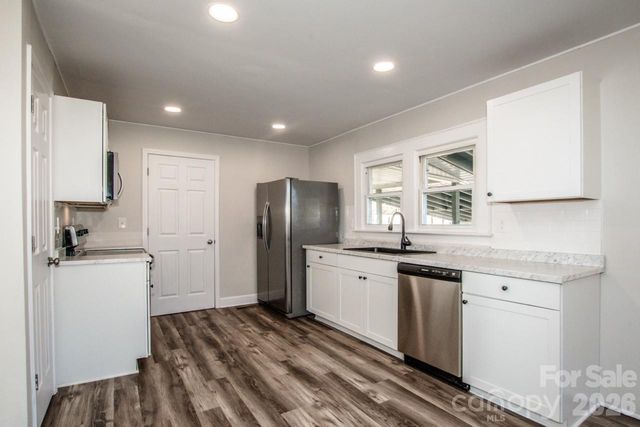 107 Rose Street, Mount Holly, NC 28120