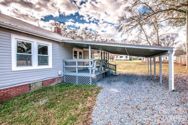 107 Rose Street, Mount Holly, NC 28120