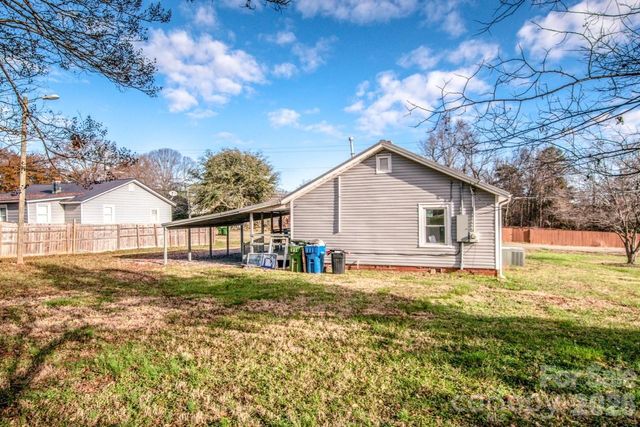 107 Rose Street, Mount Holly, NC 28120