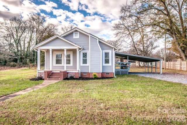 107 Rose Street, Mount Holly, NC 28120