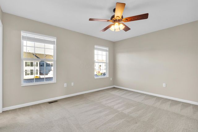 7156 W West Campus Road, 28 28, New Albany, OH 43054