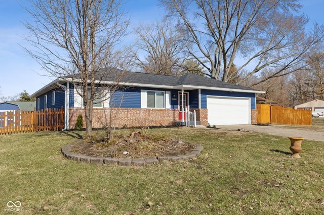 5326 Shelbyville Road, Indianapolis, IN 46237