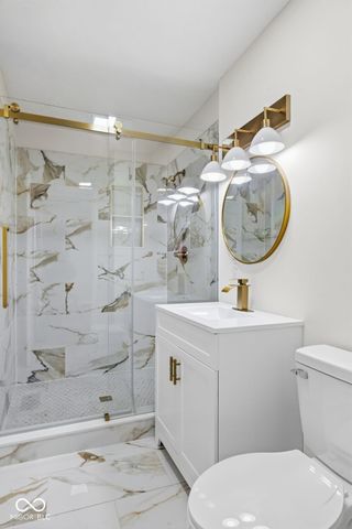 5326 Shelbyville Road, Indianapolis, IN 46237