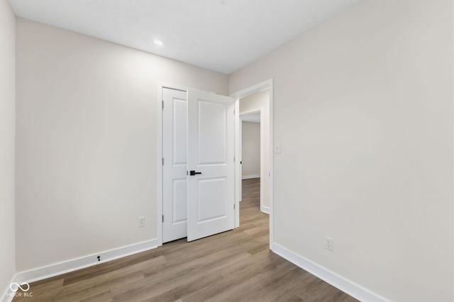 5326 Shelbyville Road, Indianapolis, IN 46237