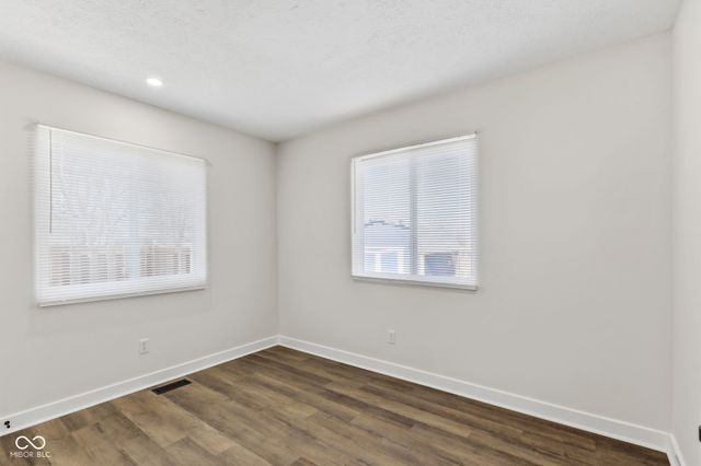 5326 Shelbyville Road, Indianapolis, IN 46237