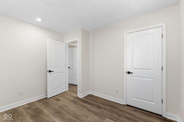 5326 Shelbyville Road, Indianapolis, IN 46237