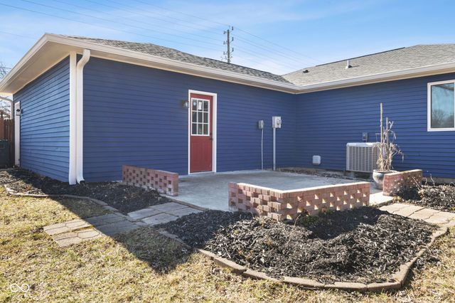 5326 Shelbyville Road, Indianapolis, IN 46237