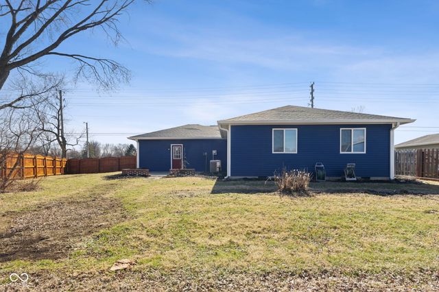 5326 Shelbyville Road, Indianapolis, IN 46237