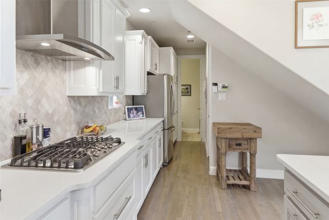 4816 Isleworth Drive, Irving, TX 75038